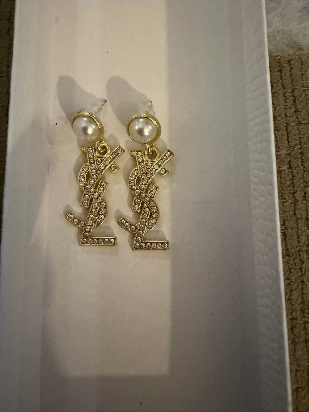Gold Pearl Drop Earrings with Crystal Accents, fashion jewelry, new - Picture 7 of 9
